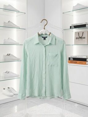 Express women’s Mint Green Long-Sleeve Button-Down Shirt